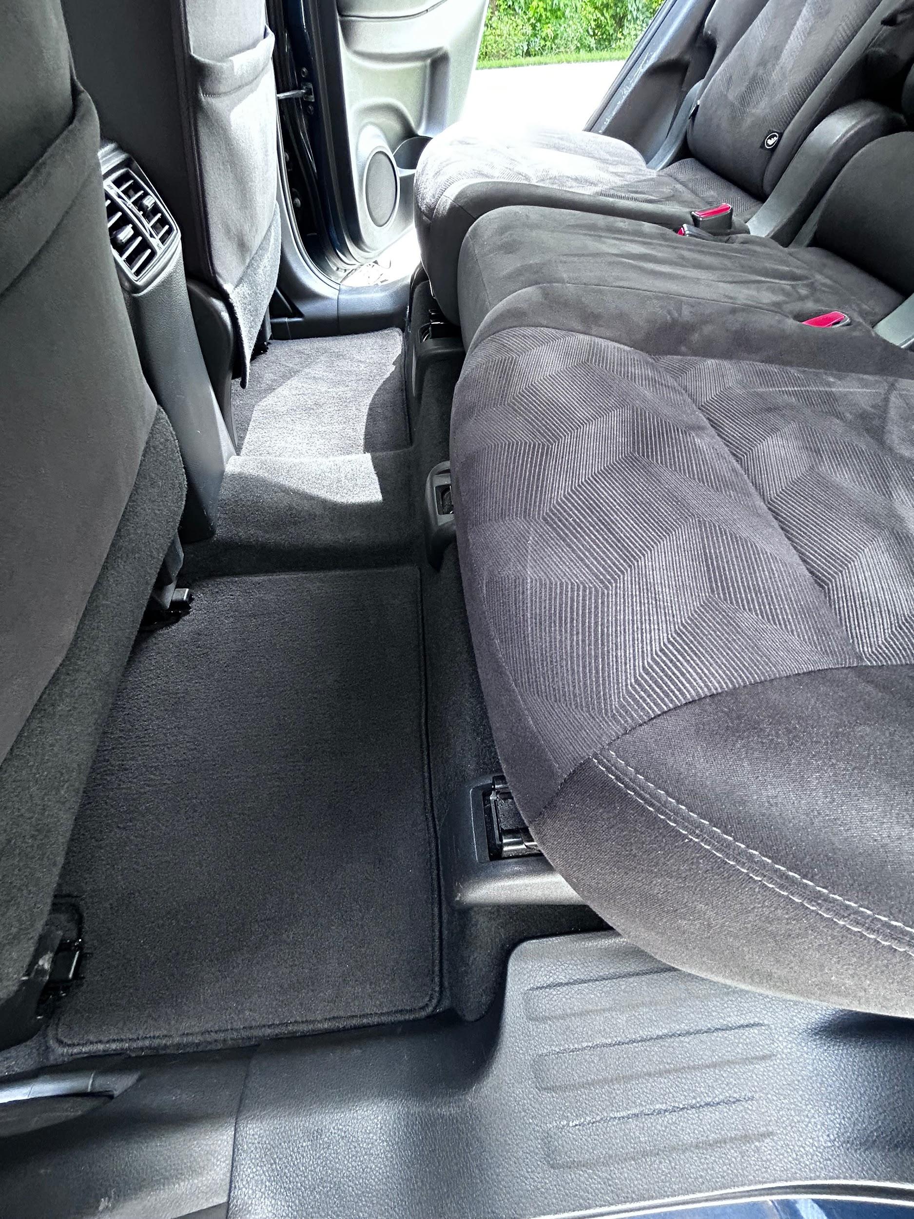 Nissan Rogue rear floor and seats after extraction
